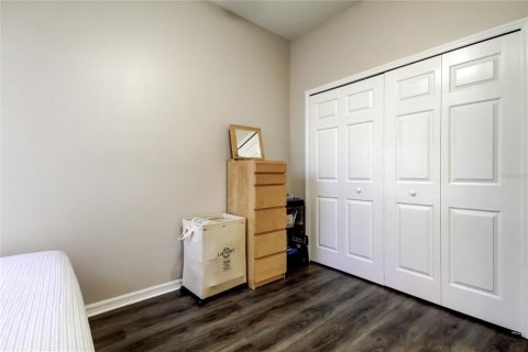 Townhouse in Tampa, Florida 3 bedrooms, 179.58 sq.m. № 2149405 - photo 27