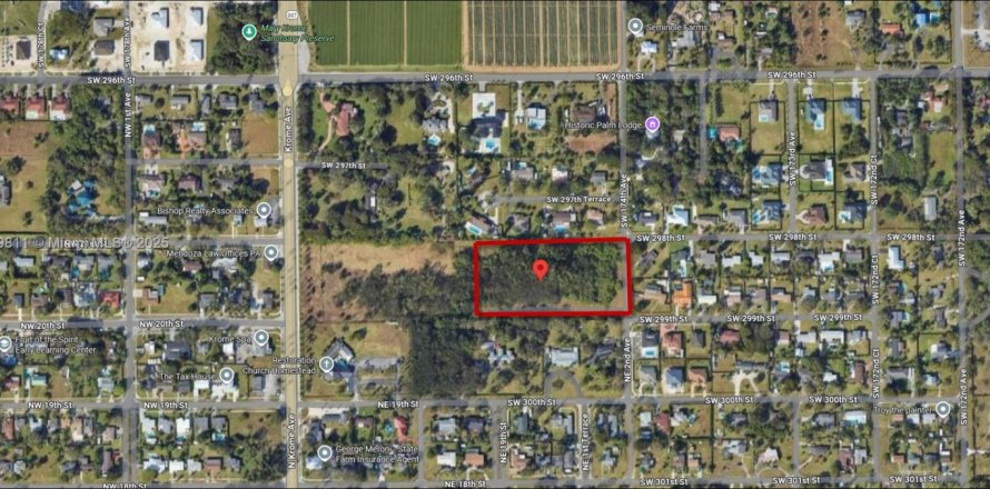 Propiedad comercial en Homestead, Florida № 2055112