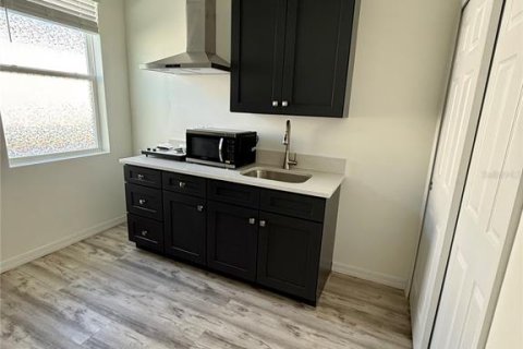 Apartment in Haines City, Florida 1 bedroom, 137.87 sq.m. № 2122436 - photo 7