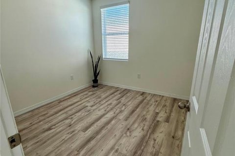 Apartment in Haines City, Florida 1 bedroom, 137.87 sq.m. № 2122436 - photo 10