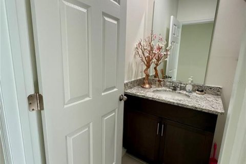 Apartment in Haines City, Florida 1 bedroom, 137.87 sq.m. № 2122436 - photo 5