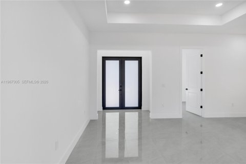 Купить виллу или дом в Лихай-Эйкерс, Флорида 4 спальни, 153.29м2, № 2028585 - фото 10