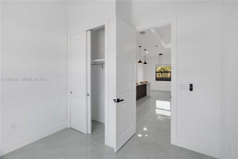 Купить виллу или дом в Лихай-Эйкерс, Флорида 4 спальни, 153.29м2, № 2028585 - фото 22