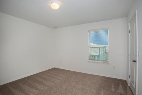 House in Lake Alfred, Florida 3 bedrooms, 169.27 sq.m. № 1847452 - photo 2