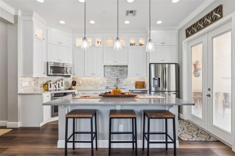 Touwnhouse à vendre à Lake Mary, Floride: 4 chambres, 232.16 m2 № 2431747 - photo 11