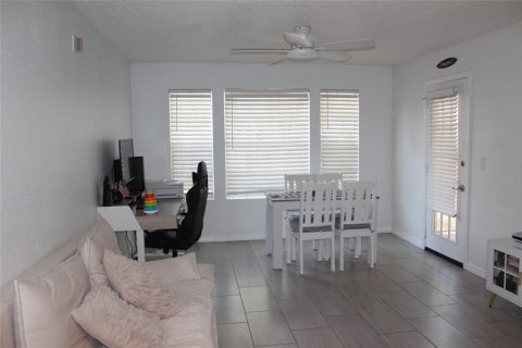 Condominio en venta en Orlando, Florida, 1 dormitorio, 66.43 m2 № 2093656 - foto 22