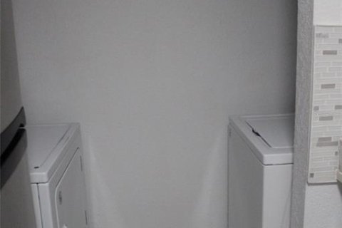 Condominio en venta en Orlando, Florida, 1 dormitorio, 66.43 m2 № 2093656 - foto 10