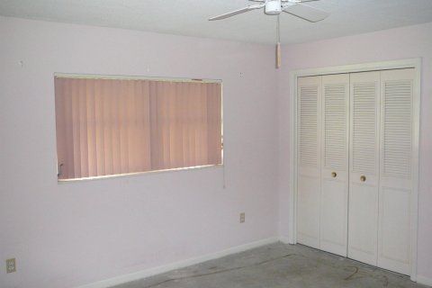 Villa ou maison à vendre à St. Lucie, Floride: 2 chambres, 114.27 m2 № 2146396 - photo 24