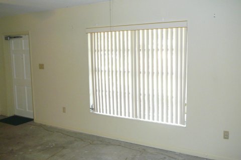 Villa ou maison à vendre à St. Lucie, Floride: 2 chambres, 114.27 m2 № 2146396 - photo 22