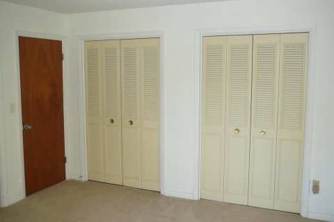 Villa ou maison à vendre à St. Lucie, Floride: 2 chambres, 114.27 m2 № 2146396 - photo 29