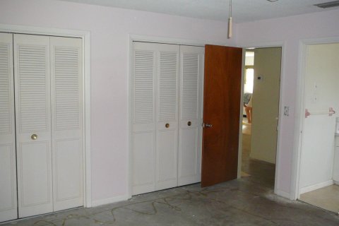Villa ou maison à vendre à St. Lucie, Floride: 2 chambres, 114.27 m2 № 2146396 - photo 25