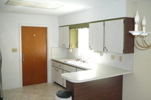 Villa ou maison à vendre à St. Lucie, Floride: 2 chambres, 114.27 m2 № 2146396 - photo 15
