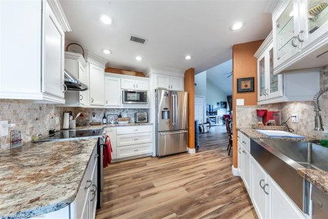 Condo in Punta Gorda, Florida, 2 bedrooms  № 919242 - photo 6