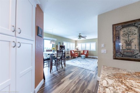 Condo in Punta Gorda, Florida, 2 bedrooms  № 919242 - photo 8