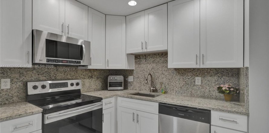 Condo à Lauderhill, Floride, 2 chambres № 1891653