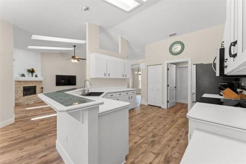 Casa en venta en Port Orange, Florida, 3 dormitorios, 186.55 m2 № 2310102 - foto 15