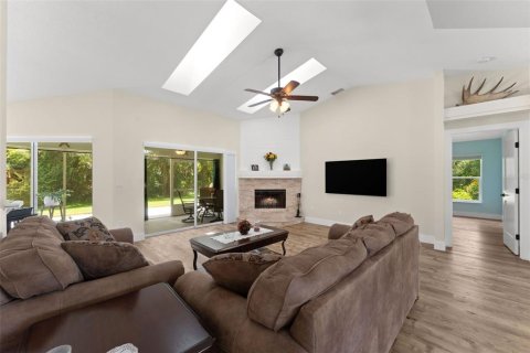 Casa en venta en Port Orange, Florida, 3 dormitorios, 186.55 m2 № 2310102 - foto 11