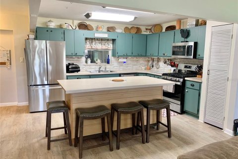 Casa en venta en Chiefland, Florida, 3 dormitorios, 204.38 m2 № 2231901 - foto 9