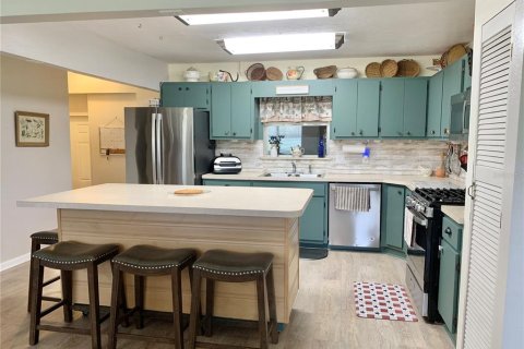 Casa en venta en Chiefland, Florida, 3 dormitorios, 204.38 m2 № 2231901 - foto 11