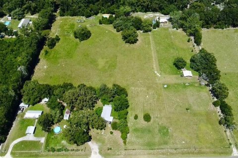 Casa en venta en Chiefland, Florida, 3 dormitorios, 204.38 m2 № 2231901 - foto 4