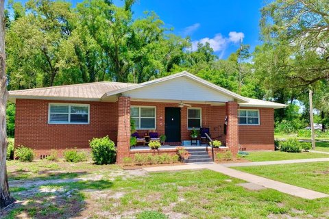Casa en Chiefland, Florida 3 dormitorios, 204.38 m2 № 2231901