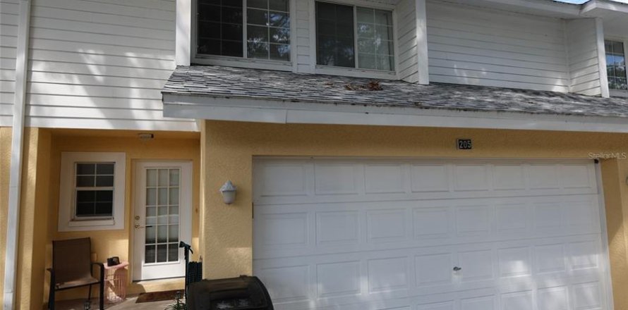 Adosado en Clearwater, Florida 3 dormitorios, 148.27 m2 № 1910207