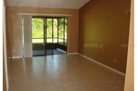Casa en alquiler en Orlando, Florida, 1 dormitorio, 65.31 m2 № 2099210 - foto 2