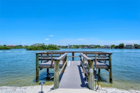Condo in Sarasota, Florida, 2 bedrooms № 2099650 - photo 7