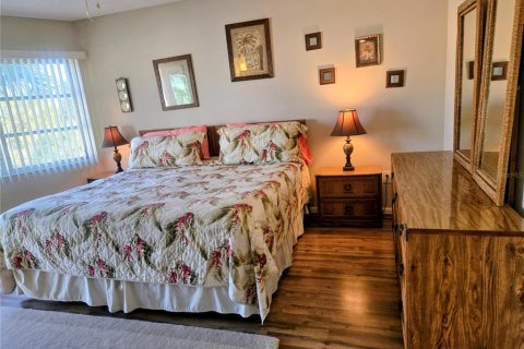 Condo in Sarasota, Florida, 2 bedrooms № 2099650 - photo 23