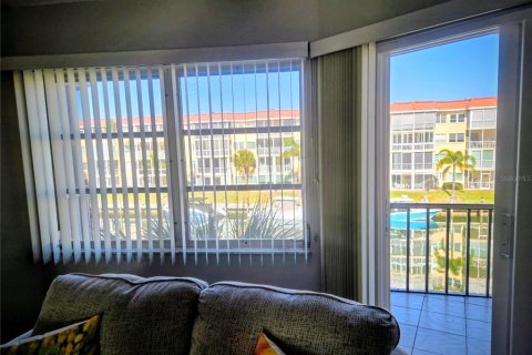 Condo in Sarasota, Florida, 2 bedrooms № 2099650 - photo 21