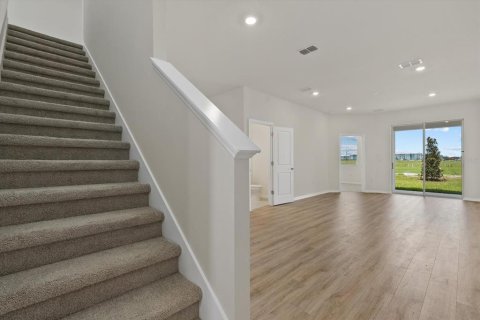 Touwnhouse à louer à Parrish, Floride: 3 chambres, 167.87 m2 № 2151342 - photo 17