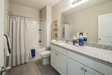 Casa en venta en Kissimmee, Florida, 4 dormitorios, 157.47 m2 № 1673829 - foto 16