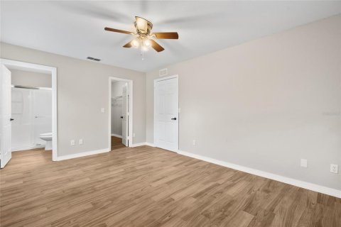 House in Ocala, Florida 3 bedrooms, 115.94 sq.m. № 1783131 - photo 22