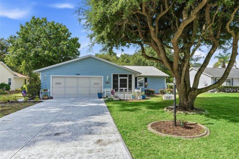 Villa ou maison à Leesburg, Floride 2 chambres, 133.59 m2 № 2200837