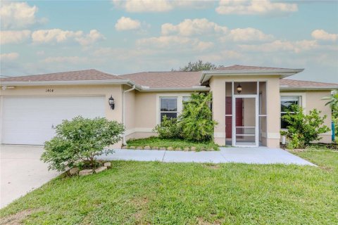 House in Lehigh Acres, Florida 3 bedrooms, 130.71 sq.m. № 1902706 - photo 3