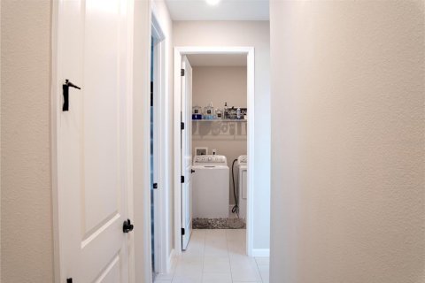 House in Haines City, Florida 3 bedrooms, 156.08 sq.m. № 2324336 - photo 16