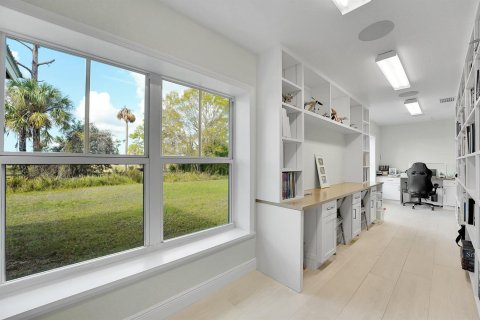 Купить виллу или дом в Окичоби, Флорида 10 комнат, 420.01м2, № 2078174 - фото 28