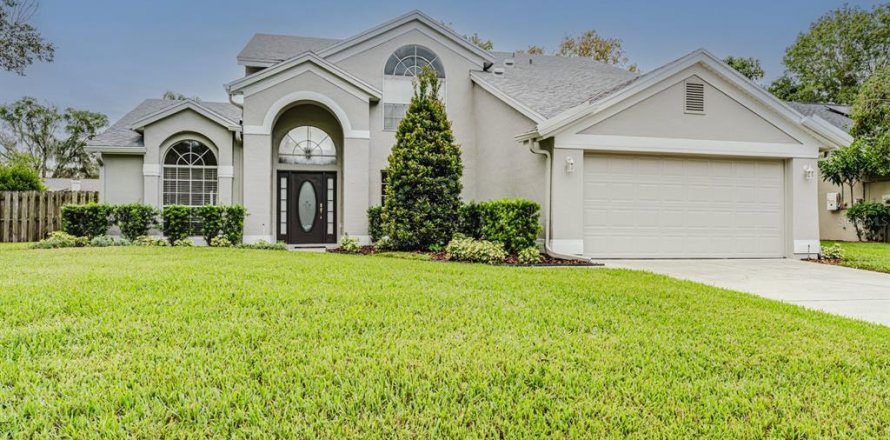Villa ou maison à Oviedo, Floride 3 chambres, 220.92 m2 № 2408891