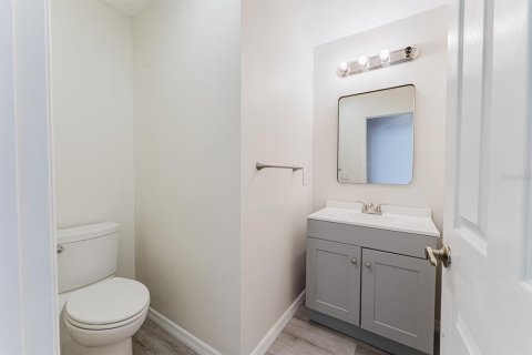 Villa ou maison à vendre à Oviedo, Floride: 3 chambres, 220.92 m2 № 2408891 - photo 14
