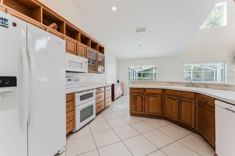 Villa ou maison à vendre à Oviedo, Floride: 3 chambres, 220.92 m2 № 2408891 - photo 6
