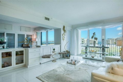 Copropriété à vendre à Belleair, Floride: 2 chambres, 130.34 m2 № 2410454 - photo 18