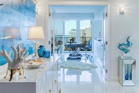 Condo à Belleair, Floride, 2 chambres  № 2410454