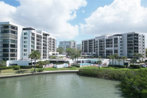 Copropriété à vendre à Belleair, Floride: 2 chambres, 130.34 m2 № 2410454 - photo 4