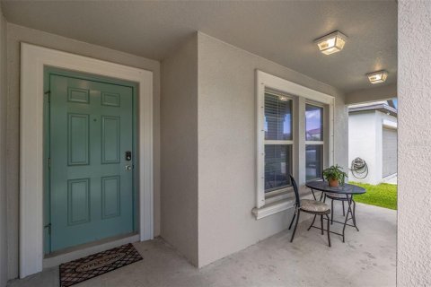 House in Ruskin, Florida 4 bedrooms, 237.55 sq.m. № 2212023 - photo 4