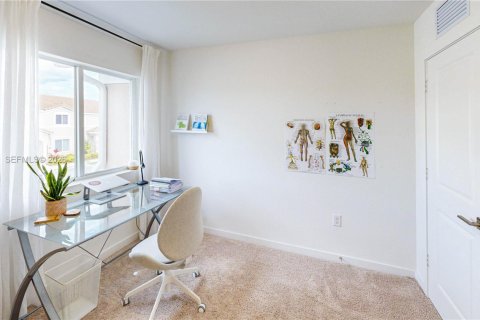 Adosado en venta en Homestead, Florida, 3 dormitorios, 120.96 m2 № 2029343 - foto 29