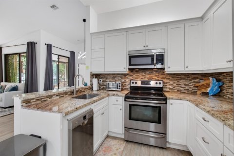 Condo in Boynton Beach, Florida, 2 bedrooms  № 2177400 - photo 24
