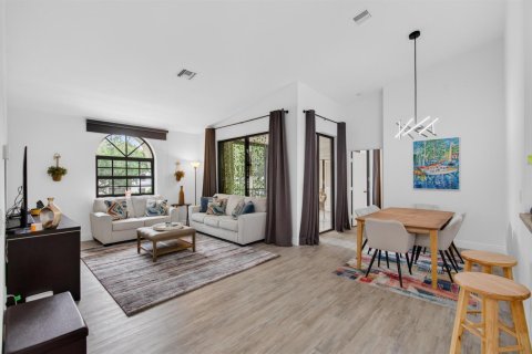 Condo in Boynton Beach, Florida, 2 bedrooms  № 2177400 - photo 11