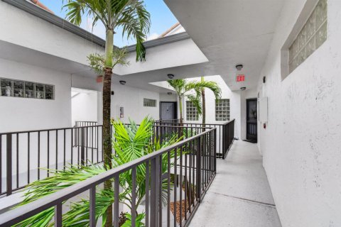 Condo in Boynton Beach, Florida, 2 bedrooms  № 2177400 - photo 6