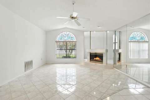 Villa ou maison à vendre à Homosassa, Floride: 3 chambres, 221.01 m2 № 1905326 - photo 23