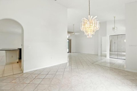 Villa ou maison à vendre à Homosassa, Floride: 3 chambres, 221.01 m2 № 1905326 - photo 10
